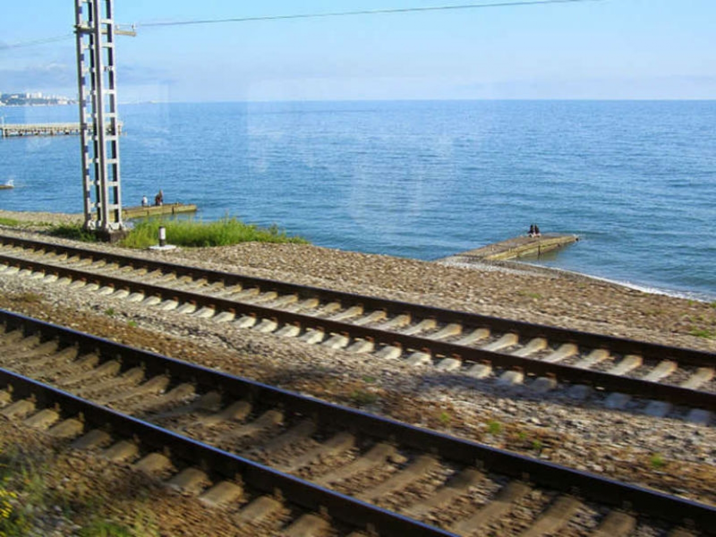 Перенос железной дороги в Сочи с побережья в горы оценили в 1,4 триллиона