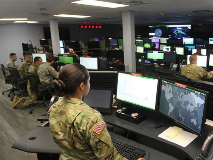 «Новый виток информационных войн»: зачем Пентагону программа по противодействию фейковым новостям