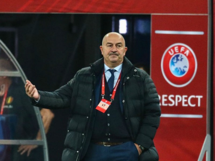 Черчесов не покинет пост главного тренера сборной России до конца чемпионата Европы