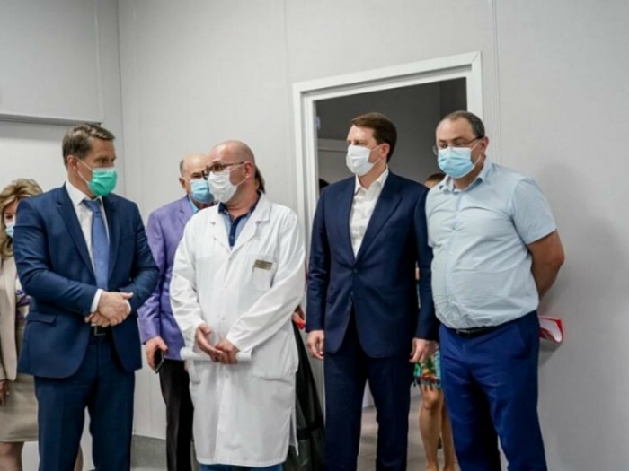 Министр здравоохранения РФ Михаил Мурашко высоко оценил работу коронавирусного госпиталя в Сочи